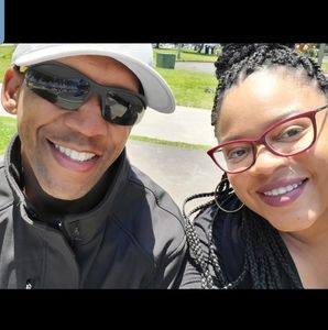 Meet your Posher, Whitney